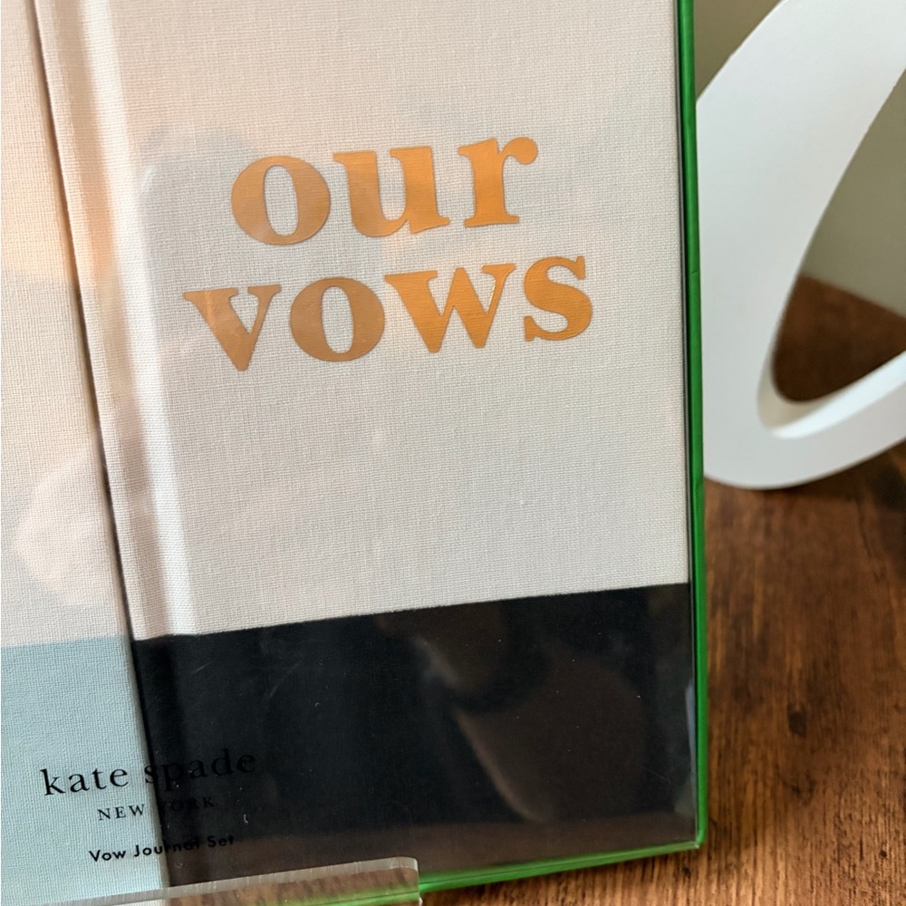 Kate Spade Green Vow Journa Set - Picture 4 of 4